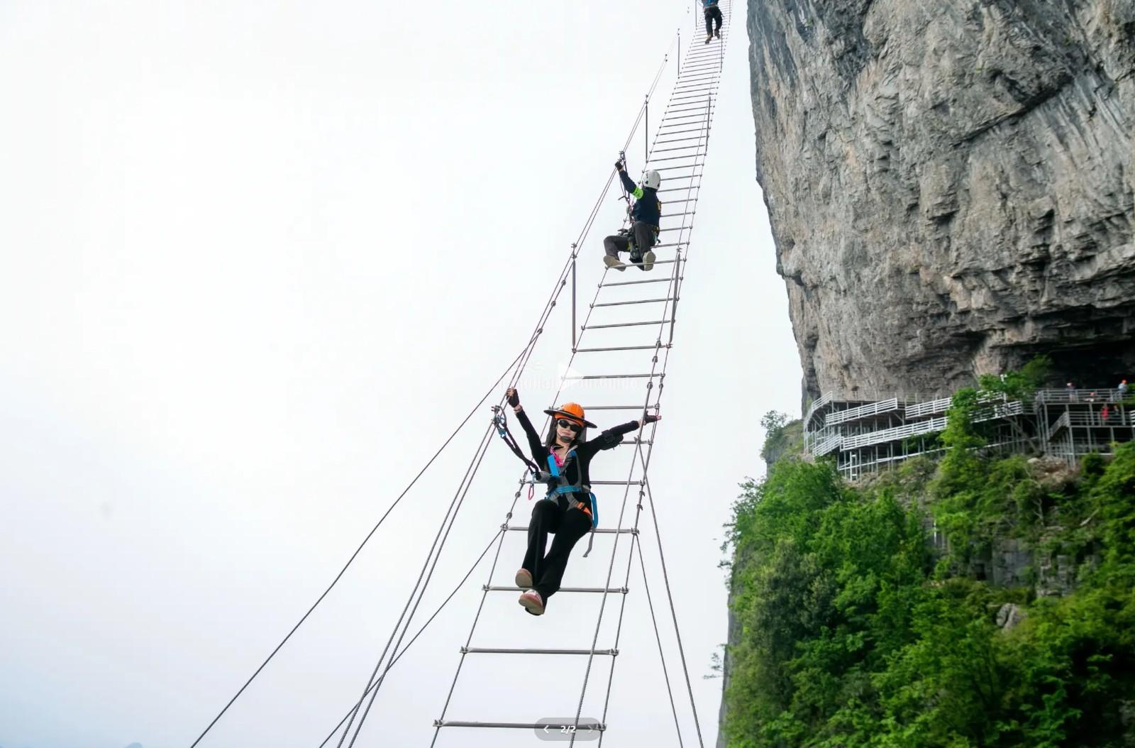 Sky Ladder Zhangjiajie, China