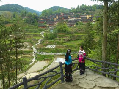 Shibadong Village