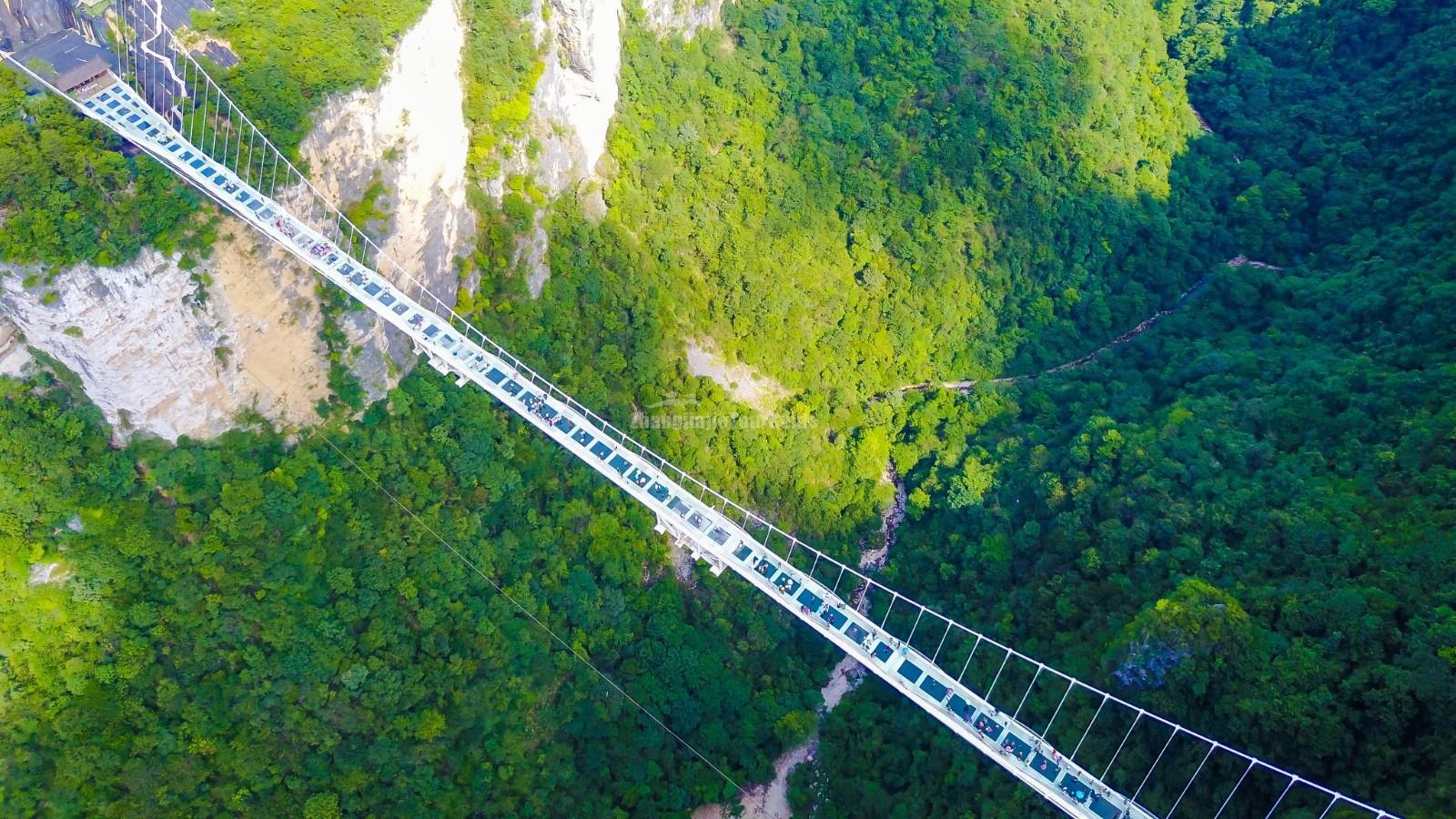 Zhangjiajie Glass Bridge