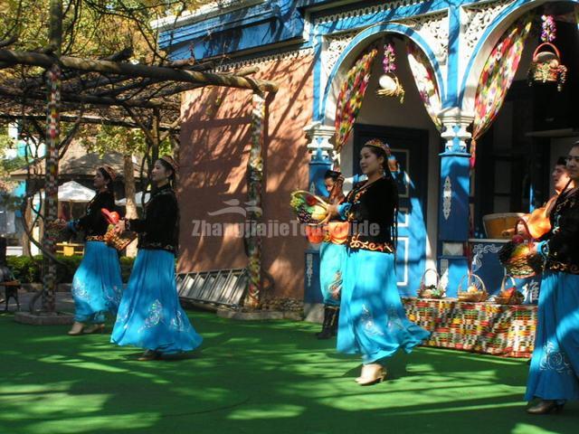 Chinese Folk Culture Village Minority Dance Shenzhen