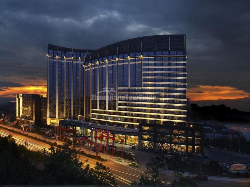Dacheng Shanshui International Hotel Night Scene 