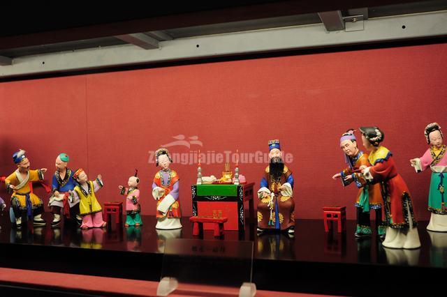 Guangdong Provincial Museum Portrait Sculpture