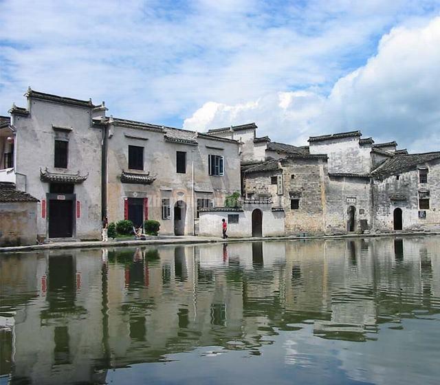 Hongcun Village Folk House Huangshan