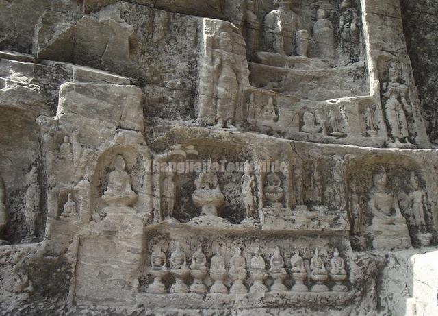 Longmen Grottoes Landscape Luoyang