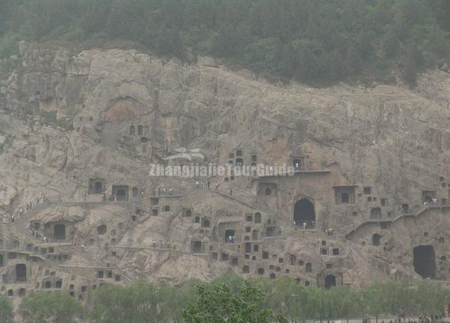 Longmen Grottoes Scenery Luoyang