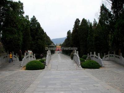 Ming Xiaoling Mausoleum 