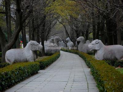 Ming Xiaoling Mausoleum 