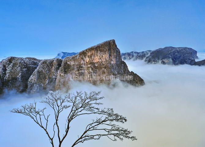 Tianmen Mountain in Winter