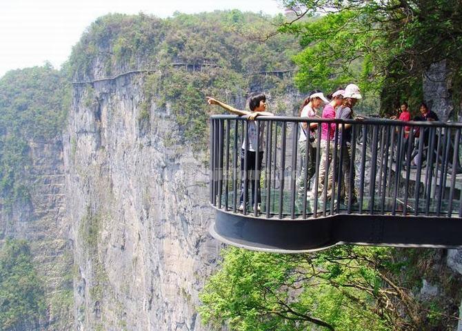 Skywalk Tianmen Mountain