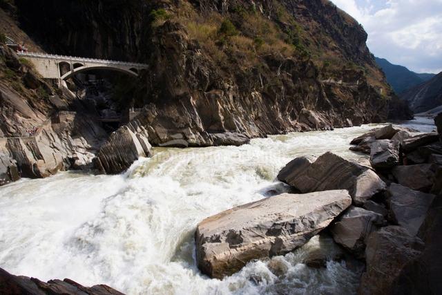 Tiger Leaping Gorge Autumn Landscape
