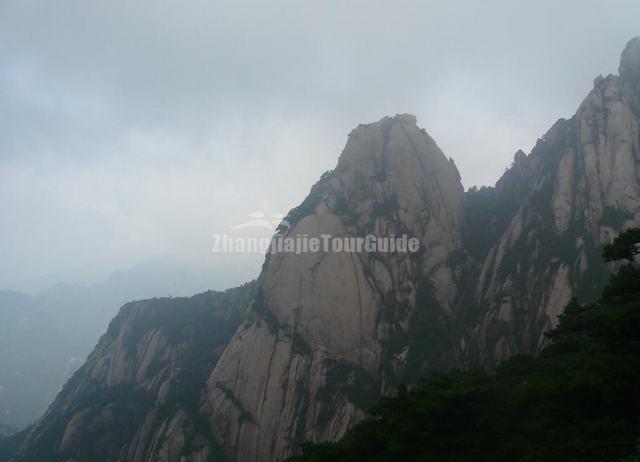Yellow Mountain Misty Scenery Anhui