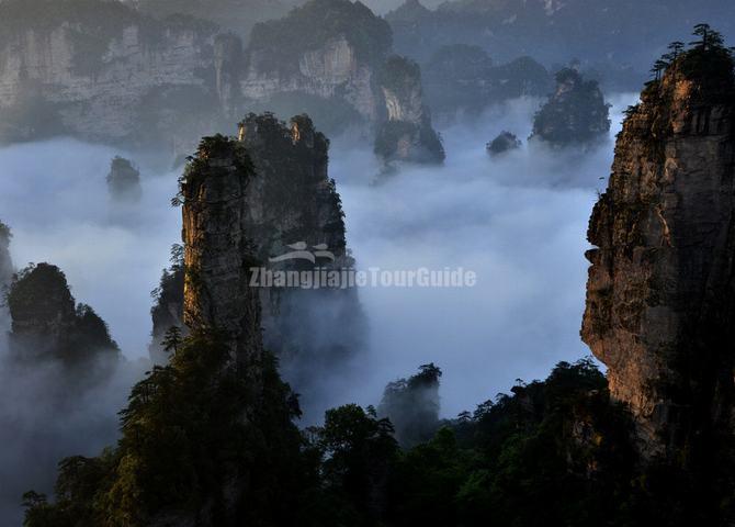 Huangshizhai Village Zhangjiajie