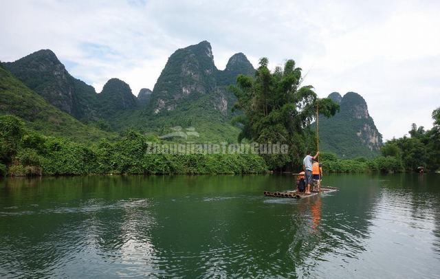 Yulong River Beautiful Water and Mountains Guilin