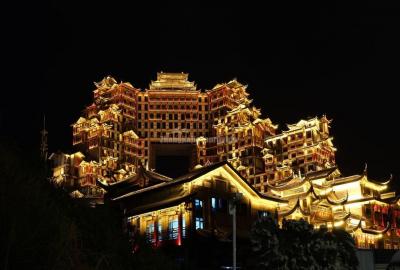 Zhangjiajie 72 Qilou