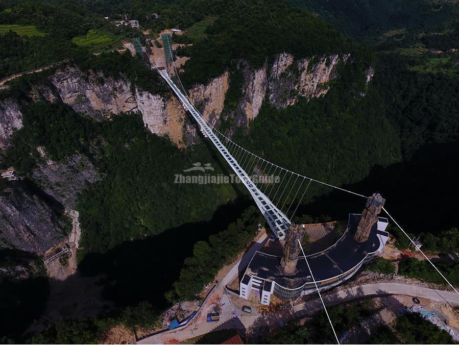 Zhangjiajie Grand Canyon Glass Bridge